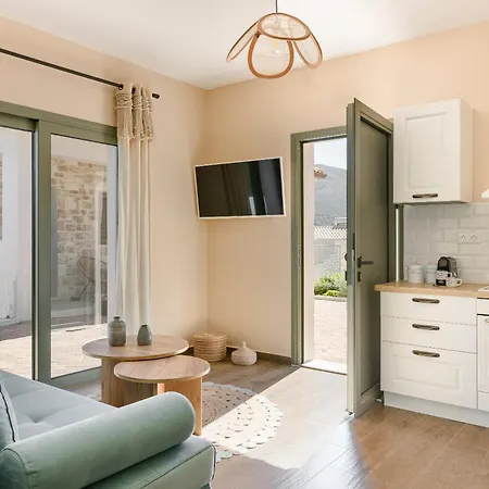 Apartment Azolaki